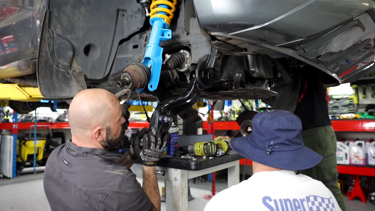 repairs workshop image