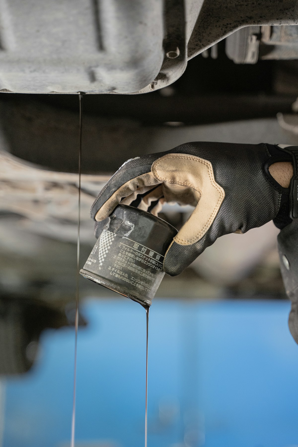 servicing workshop image